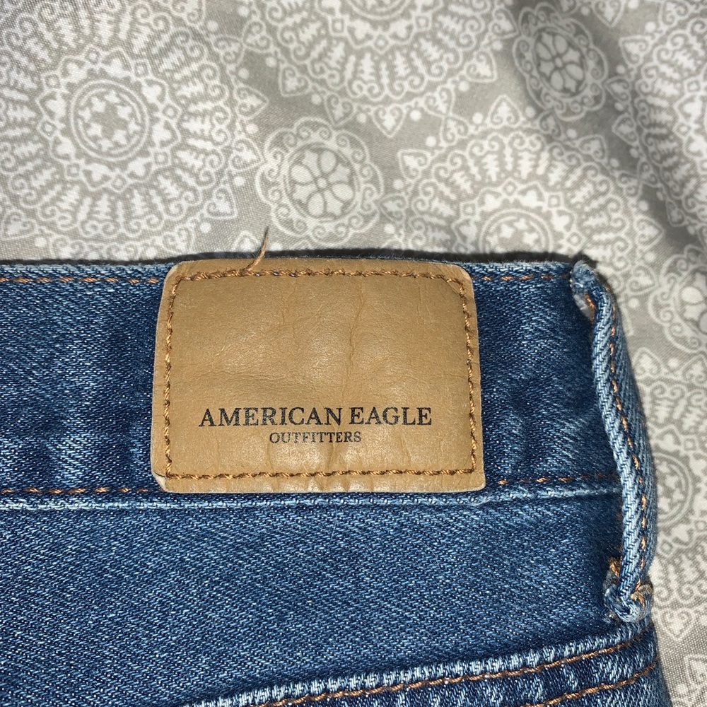 American Eagle Mom Jeans